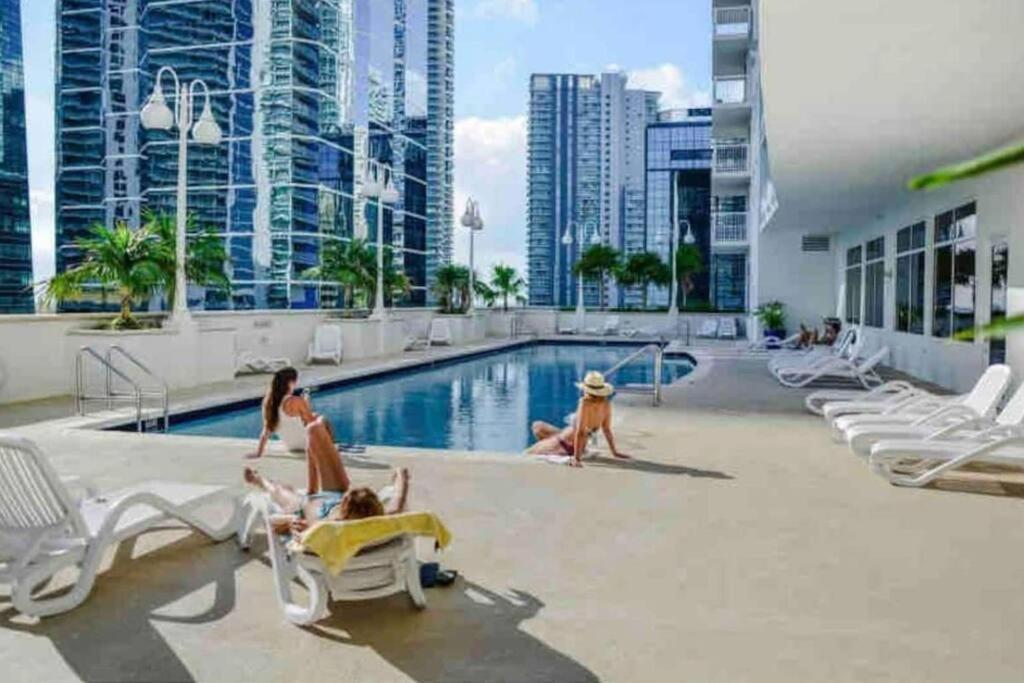 40Th Floor Priceless Unit Central Location ไมอามี ภายนอก รูปภาพ